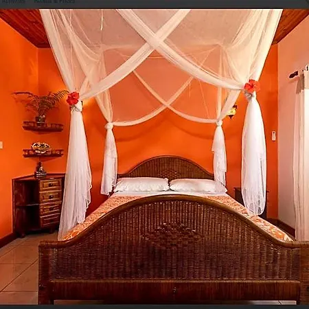 Effies Mountain View Villa Gecko Villa